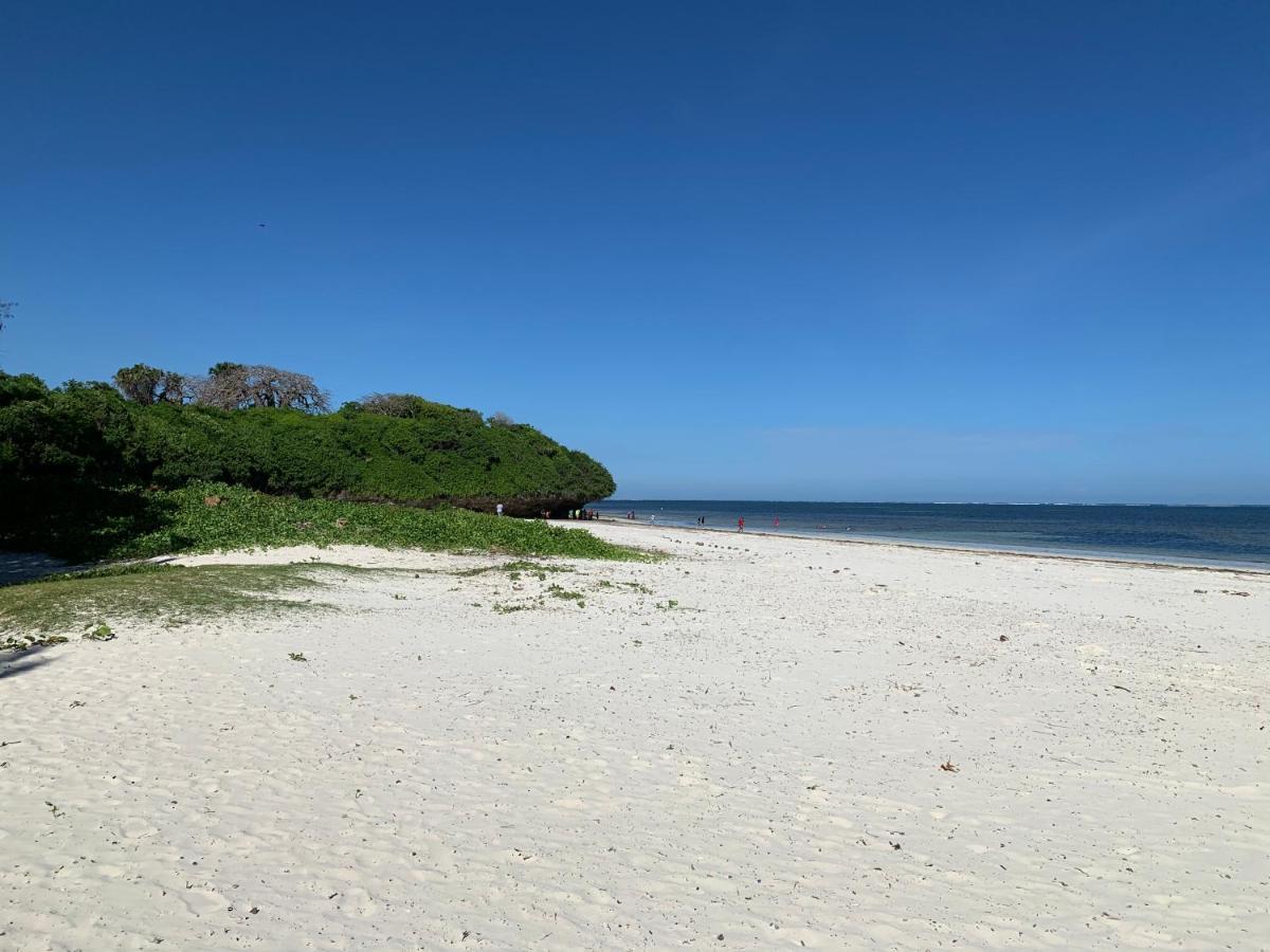 Mombasa Vacations Lux Beach Apartment A19 מראה חיצוני תמונה