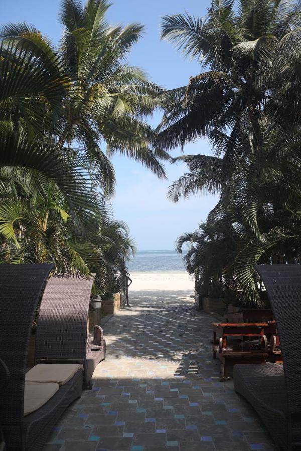 Mombasa Vacations Lux Beach Apartment A19 מראה חיצוני תמונה